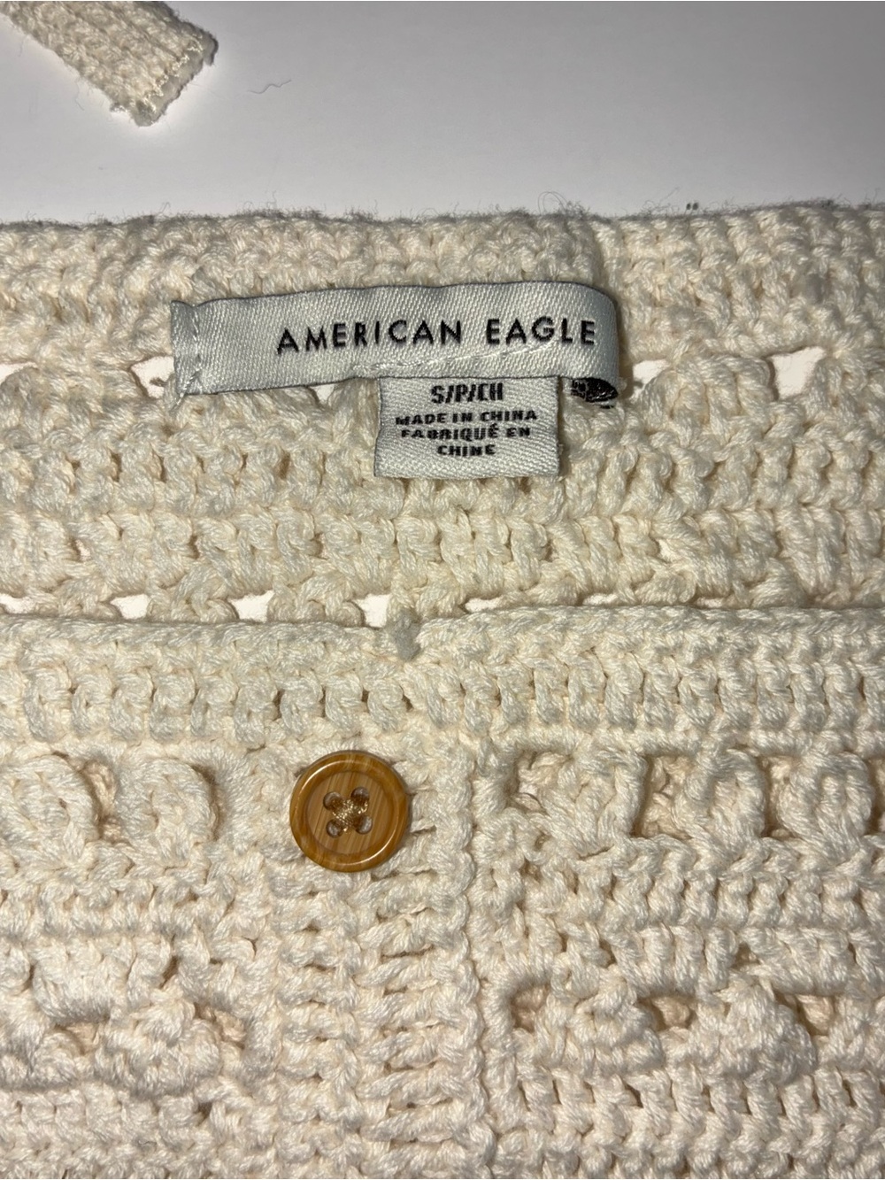AE - Crochet Button Tank Top - Picture 3 of 4